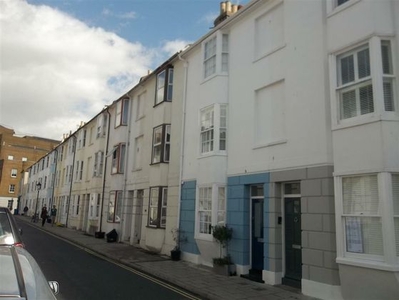 6 bedroom terraced house to rent Brighton And Hove, BN1 4EE