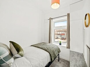 1 Bedroom Apartment Ealing Great London