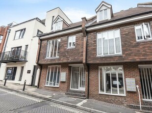 1 bedroom flat for sale in St Clement Street, Winchester, SO23