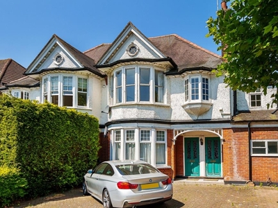 2 Bed Flat/Apartment For Sale in Holmwood Gardens, Finchley, N3 - 5043733
