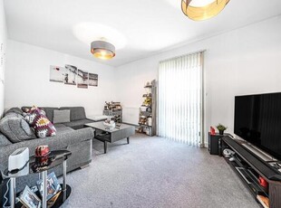 2 Bedroom Apartment Ealing Greater London