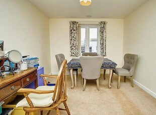 2 Bedroom Apartment Newport Isle Of Wight