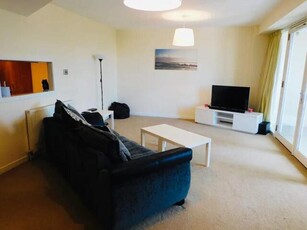 2 Bedroom Apartment Paisley Renfrewshire