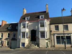 2 Bedroom Apartment Stamford Lincolnshire