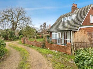 2 Bedroom Bungalow Beccles Suffolk