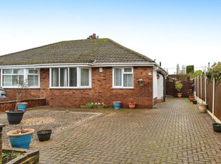 2 bedroom bungalow for sale in Thames Road, Culcheth, Warrington, Cheshire, WA3