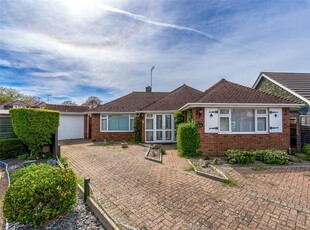 2 bedroom bungalow for sale in Westergate Close, Ferring, Worthing, BN12