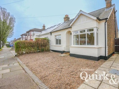 2 Bedroom Bungalow Leigh-on-sea Southend On Sea