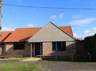 2 Bedroom Bungalow Risby Risby