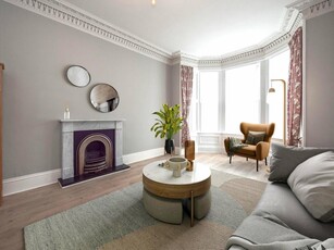 2 bedroom flat for sale in 23 (MD) East Preston Street, Newington, Edinburgh, EH8