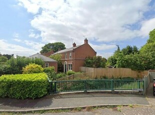 2 Bedroom House Tattenhall Cheshire West And Chester