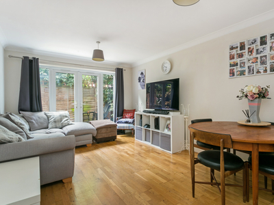 2 bedroom property for sale in Croxley Rise, Maidenhead, SL6
