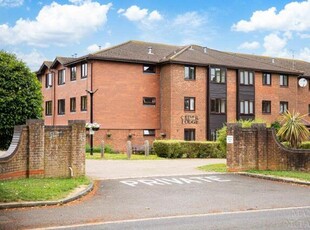 2 Bedroom Shared Living/roommate Crawley West Sussex