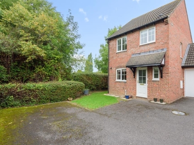 3 Bed House For Sale in Thatcham, Berkshire, RG18 - 5420440