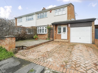 3 Bed House For Sale in Thatcham, Berkshire, RG18 - 5417373
