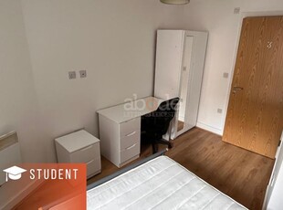 3 Bedroom Apartment Leicester Leicestershire