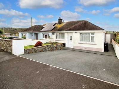 3 Bedroom Bungalow Aberporth Aberporth