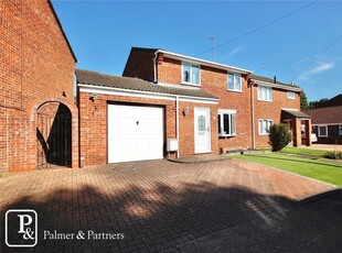 3 bedroom detached house for sale in Wigmore Close, Ipswich, Suffolk, IP2