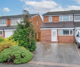 3 Bedroom House Worcestershire Worcestershire