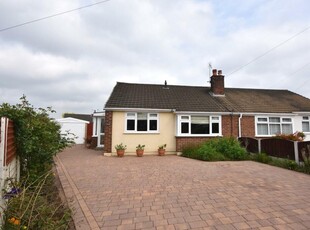 3 bedroom semi-detached bungalow for sale in Wilmslow Crescent, Thelwall, Warrington, WA4