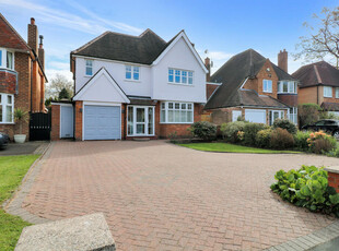 4 bedroom detached house for sale in St. Helens Road, Solihull, B91