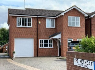 4 Bedroom House Bromsgrove Worcestershire