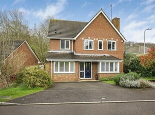 4 Bedroom House Caversham Berkshire