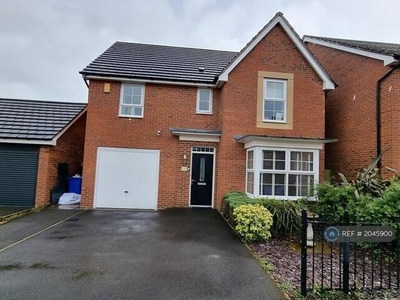 4 Bedroom House Chesterfield Derbyshire