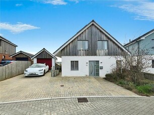 4 Bedroom House East Cowes Isle Of Wight