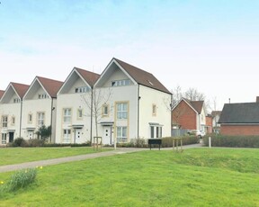 4 Bedroom House East Sussex West Sussex