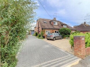 4 Bedroom House Great Kingshill Buckinghamshire