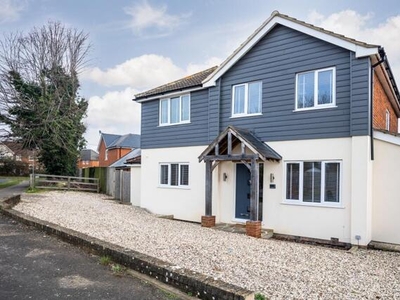 4 Bedroom House Shinfield Reading
