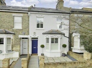 4 Bedroom House Wandsworth Greater London