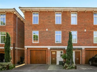 4 bedroom semi-detached house for sale in Thistledown Close, Winchester, Hampshire, SO22