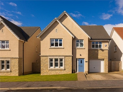5 bed detached house for sale in Balerno