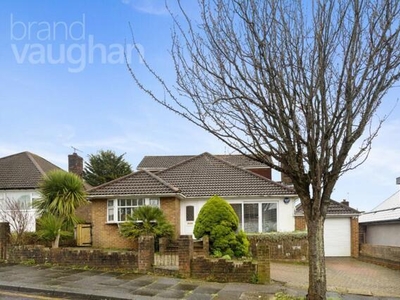 5 Bedroom Bungalow Hove Brighton And Hove