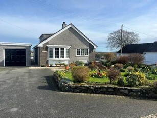 5 Bedroom Bungalow Isle Of Anglesey Isle Of Anglesey