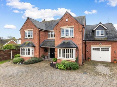 5 Bedroom House Kempsey Worcestershire