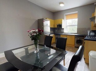 5 Bedroom Shared Living/roommate Plymouth Devon