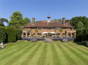 6 Bedroom House Oxted Surrey