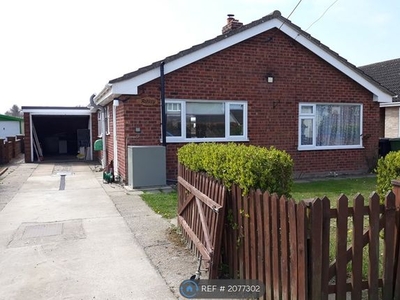 Bungalow to rent in Sneath Road, Norwich NR15