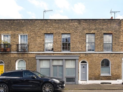 Terraced house for sale in Jubilee Street, Stepney, London E1