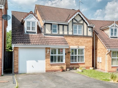 Detached house for sale in Kestrel Crescent, Droitwich WR9