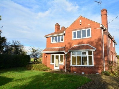Detached house to rent in South Duffield Road, Osgodby, Selby YO8