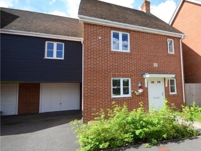 Detached house to rent in St. Swithins Road, Fleet, Hampshire GU51