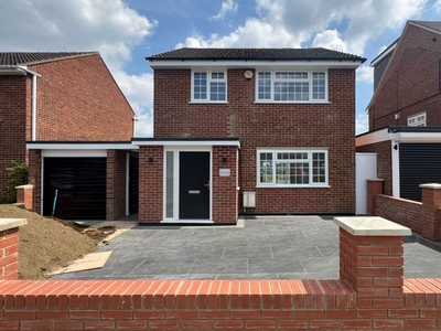 Detached house to rent in The Vista, Langdon Shaw, Sidcup, Kent DA14