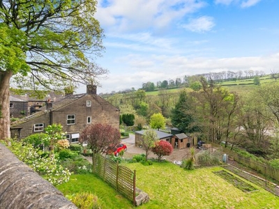 End terrace house for sale in Woodhead Road, Holmfirth HD9