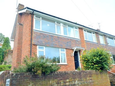 End terrace house to rent in East Grinstead, West Sussex RH19
