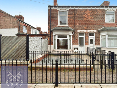 End terrace house to rent in Madoline Grove, Estcourt Street, Hull, East Yorkshire HU9