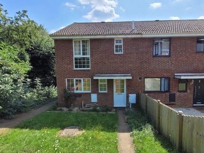 End terrace house to rent in Red Poll Close, Banbury, Oxon OX16